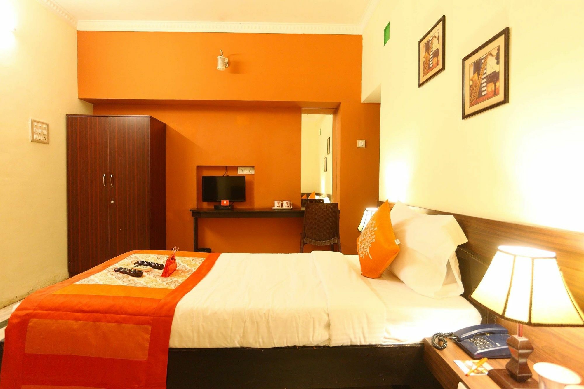 Fabexpress Nestlay Rooms - 100M From Velammal Hall, Moggappair Chennai Dış mekan fotoğraf