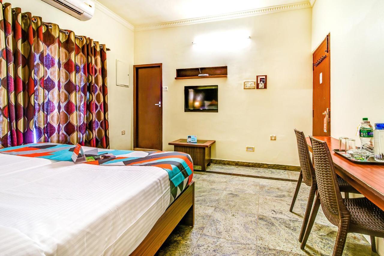 Fabexpress Nestlay Rooms - 100M From Velammal Hall, Moggappair Chennai Dış mekan fotoğraf